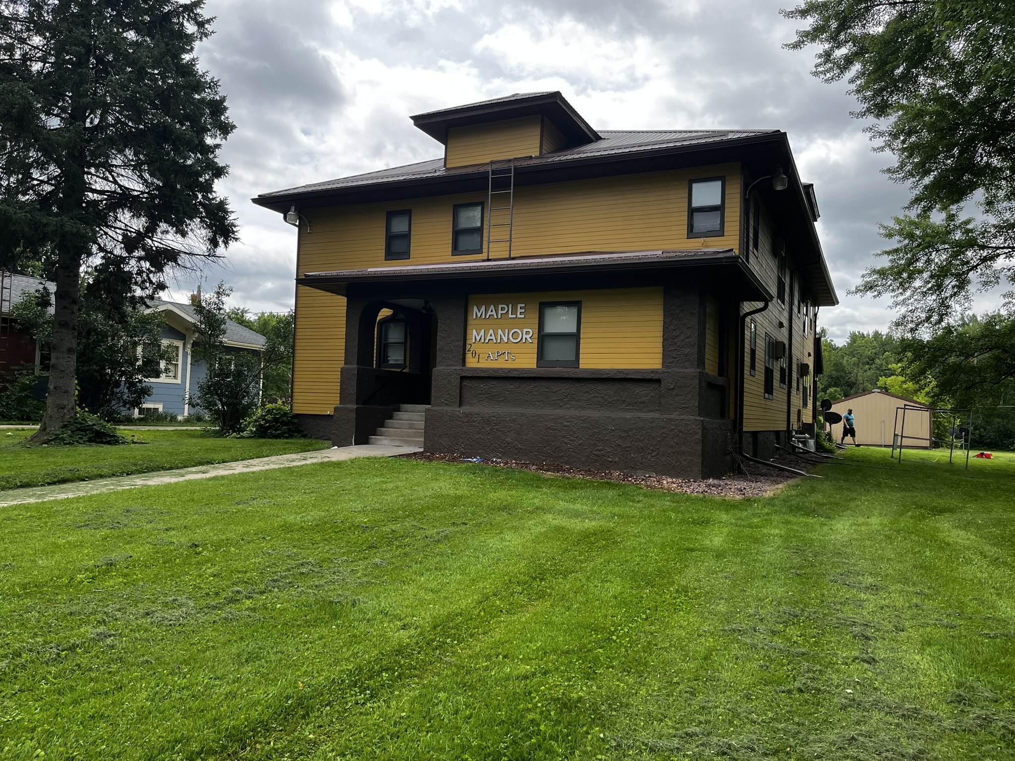 Property thumbnail image