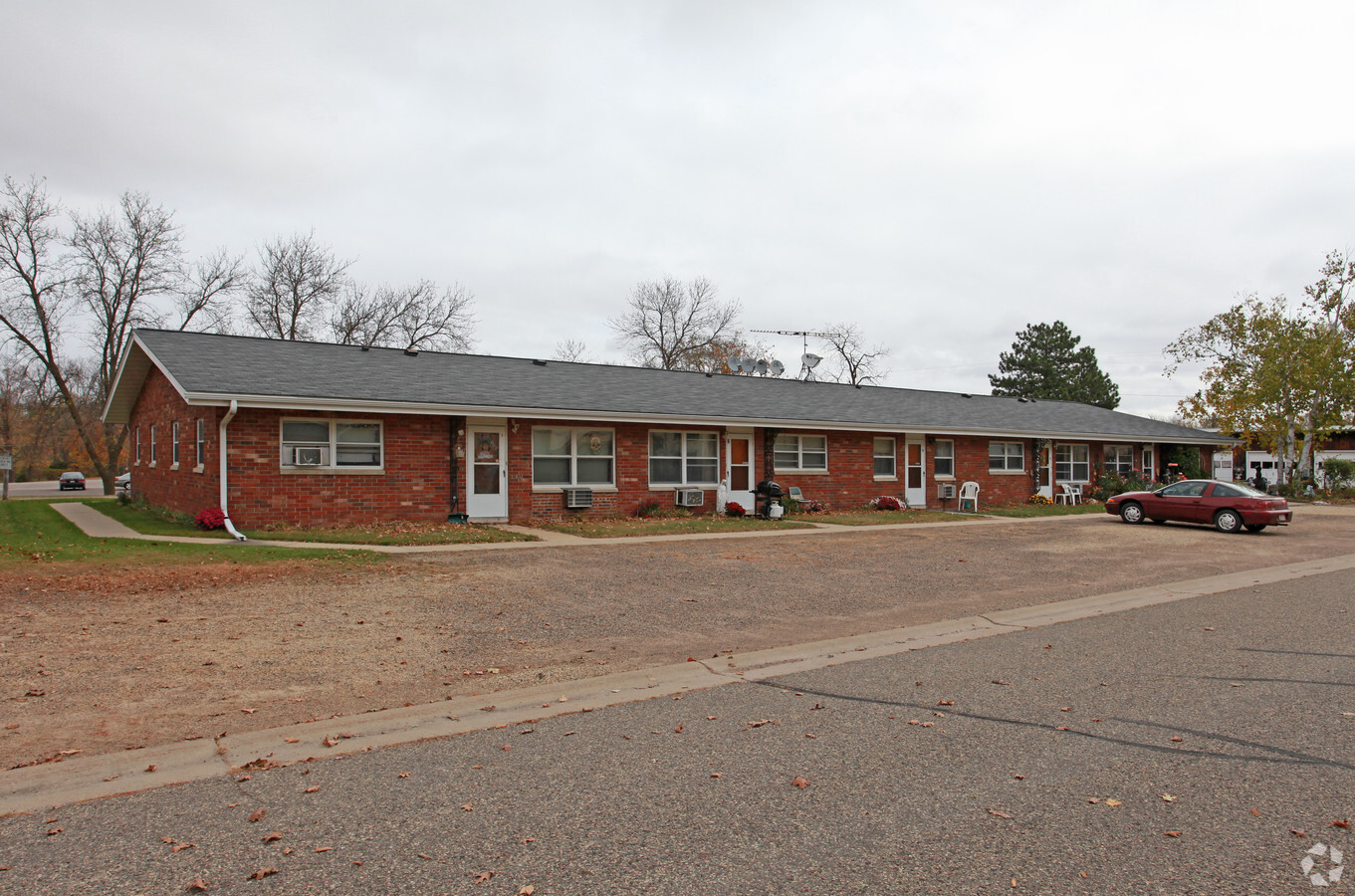 440  West Ray Street - 7